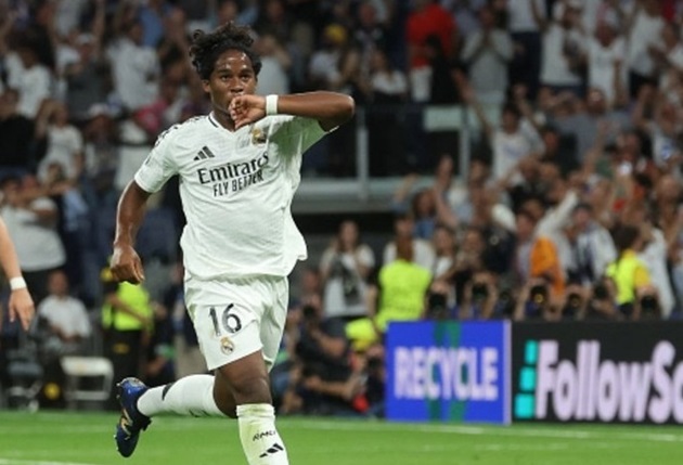 Chấn thương của Mbappe khiến Real Madrid chật vật tìm người thay thế trước thềm Derby