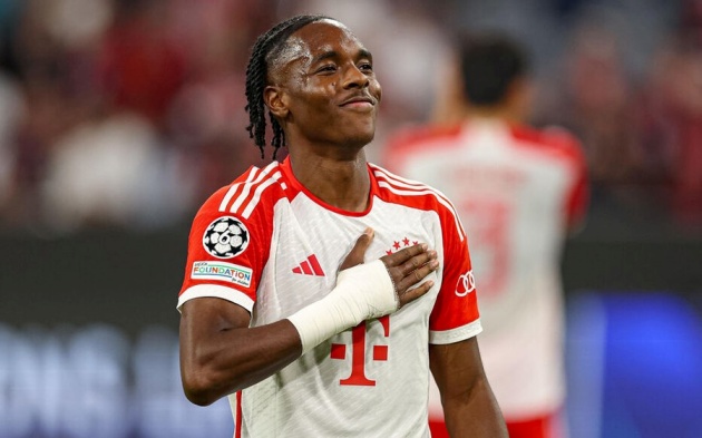 Mathys Tel Tài năng trẻ Bayern Munich gây tranh cãi tại giải thưởng Kopa Trophy
