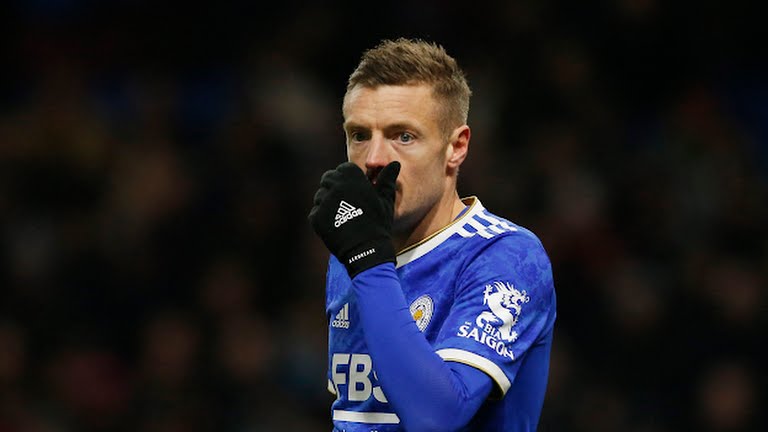 Jamie Vardy có được bàn thắng đầu tiên sau chấn thương