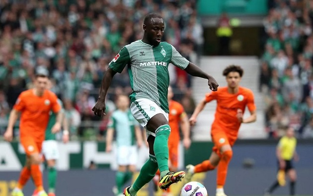 Naby Keita chuyển sang Ferencvaros theo dạng cho mượn đầy bất ngờ