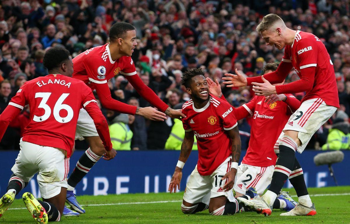 Mặc dù bất ổn, nhưng Man United vẫn là ứng cử viên lớn cho vị trí top 4