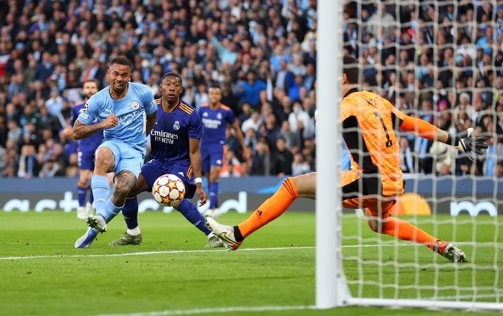 Man City đã chơi vượt trội trong 45 phút đầu tiên