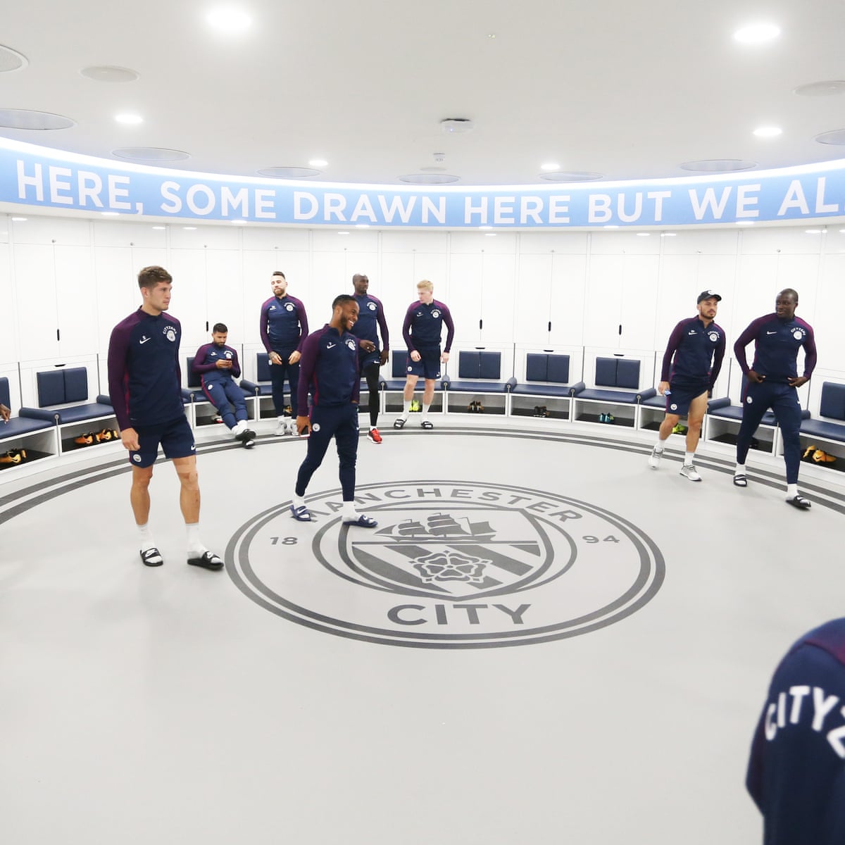 Phòng thay đồ Manchester City Phòng thay đồ Manchester City