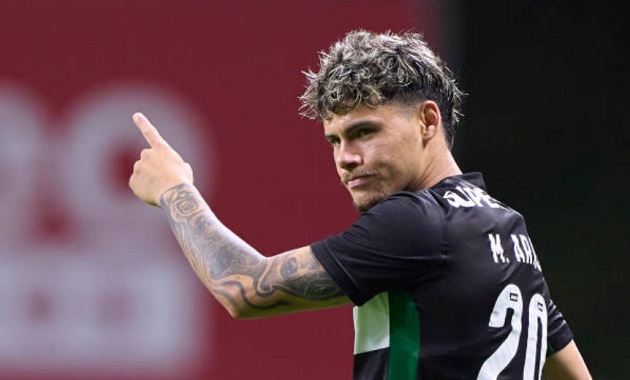 Ngôi sao Sporting Maxi Araujo Gây ấn tượng với Pep Guardiola