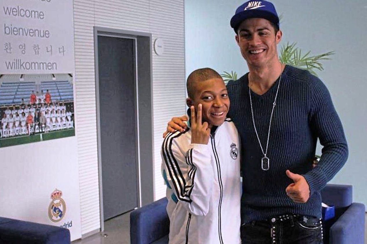 Mbappe thần tượng Ronaldo Mbappe thần tượng Ronaldo