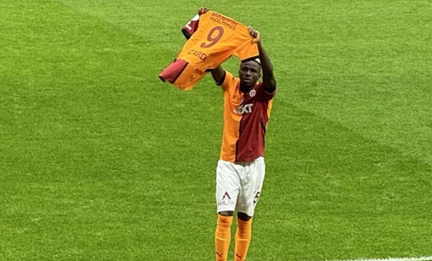 Cú Đúp Của Osimhen Tiếp Tục Đổi Thế Trận, Giúp Galatasaray Tiến Gần Tới Chiến Thắng Trong Cuộc Đua Vô Địch