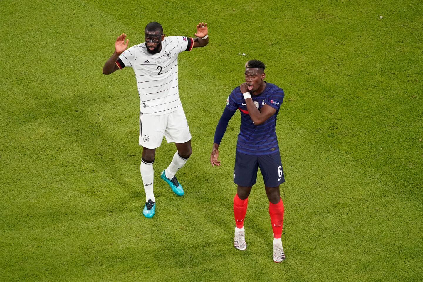 Pogba và Rudiger Pogba và Rudiger