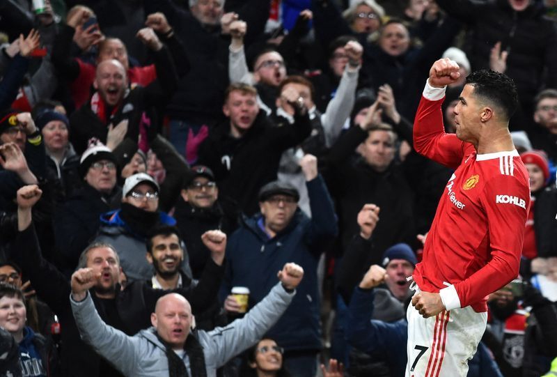 Siêu sao người Bồ đã lập công trong 21 mùa giải liên tiếp