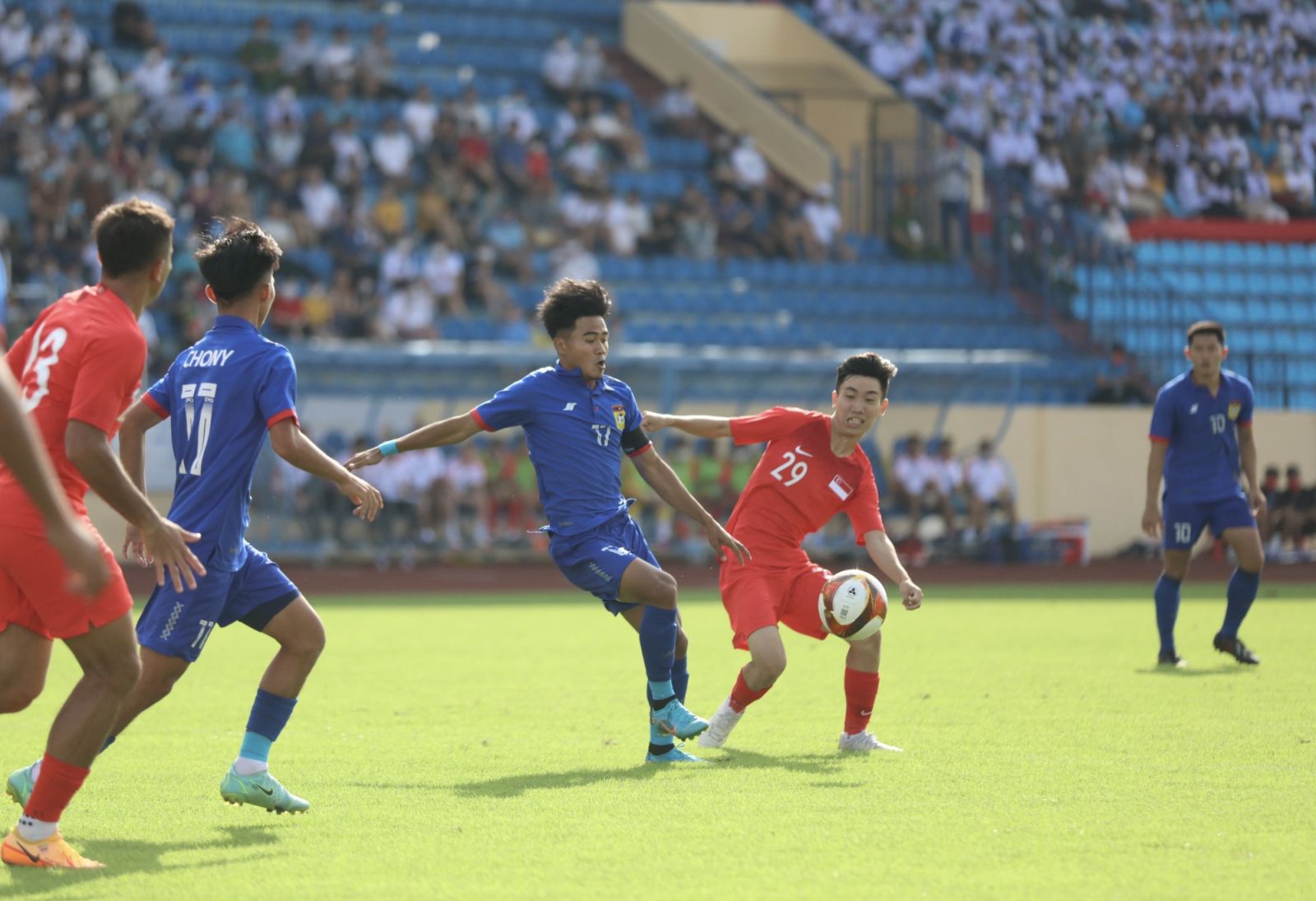 U23 Singapore trải qua 90 phút khó khăn trước U23 Lào