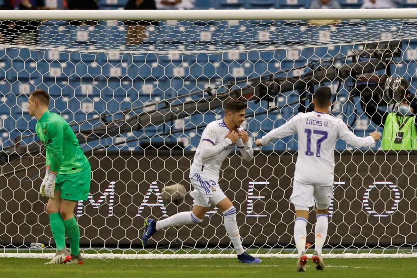 Valverde ghi bàn quyết định