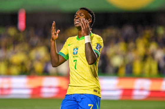 Phẫn nộ Real Madrid Vinicius mất Quả bóng vàng vì đồng đội quá 