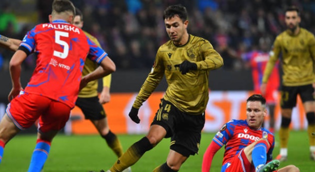 Man City nhắm tới Martin Zubimendi để giải quyết khủng hoảng tuyến giữa