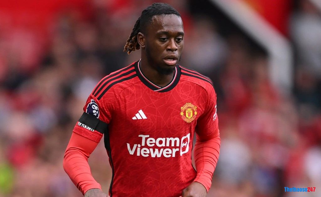 Aaron Wan-bissaka sắp rời Man United