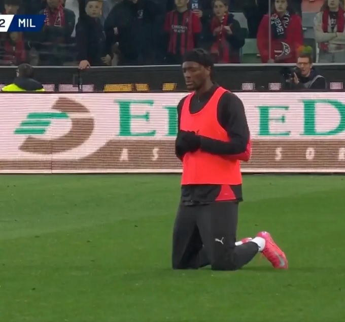 Thủ môn Maignan bị chấn thương nghiêm trọng trong trận thắng 4-0 của AC Milan trước Udinese