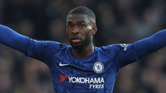AC Milan đàm phán mua đứt Fikayo Tomori với giá 26 triệu bảng