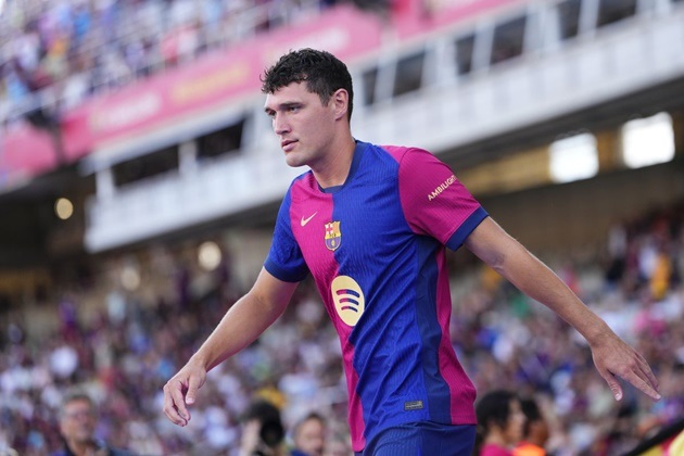 Andreas Christensen cam kết ở lại Barcelona, đặt mục tiêu trở lại mạnh mẽ