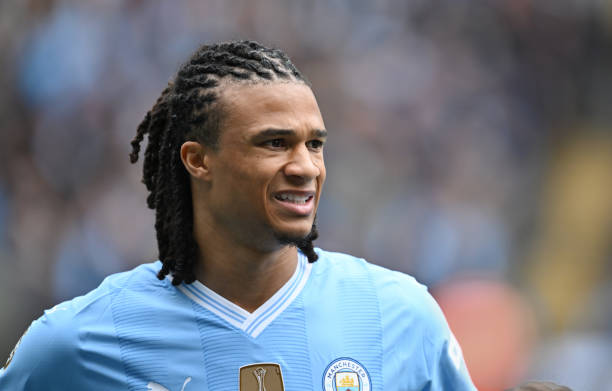 Nathan Ake Vượt qua chấn thương và đối mặt với thách thức tại Premier League