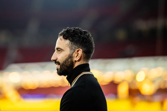 Ruben Amorim Dấu ấn đầu tiên tại Nhà hát của những giấc mơ