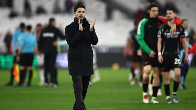 Arsenal Hồi Sinh Mạnh Mẽ, Trở Lại Cuộc Đua Vô Địch Giải Ngoại Hạng Anh