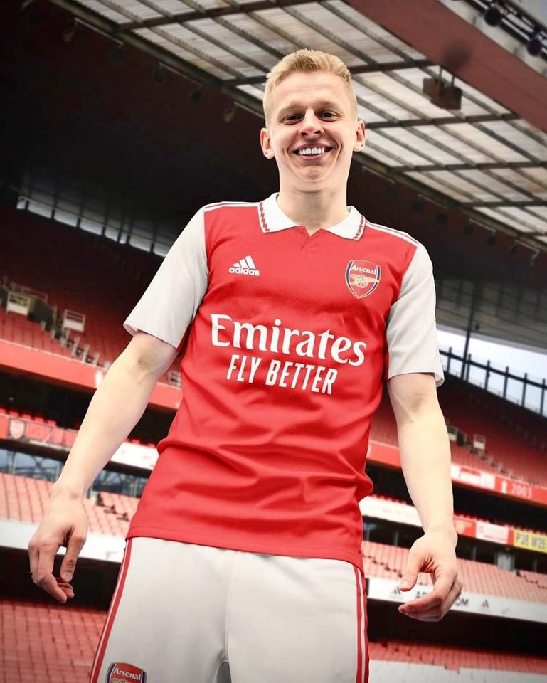Arsenal đạt thỏa thuận thành công với hậu vệ trái Zinchenko