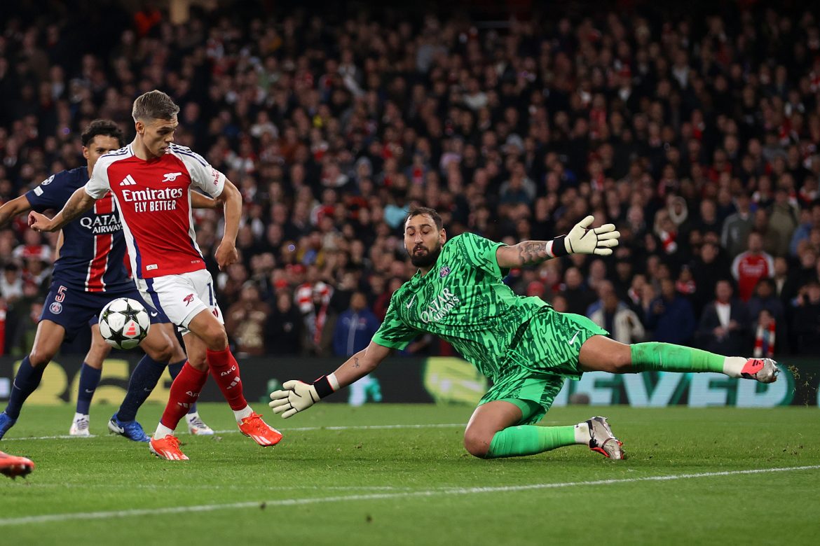 Gianluigi Donnarumma đối mặt với tương lai không chắc chắn tại Paris Saint-Germain