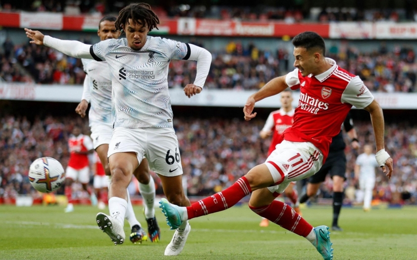 Liverpool Học Lối Chơi của Man City Để Vượt Qua Arsenal