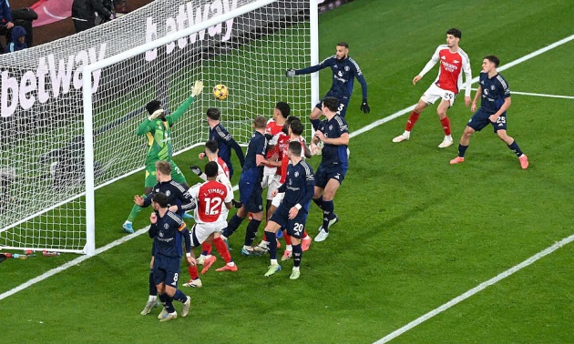 Manchester United đối mặt với kỳ chuyển nhượng tháng Giêng đầy thử thách
