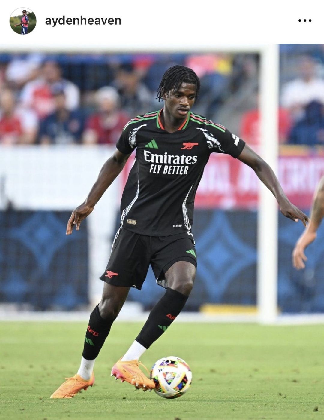 Những Tài Năng Trẻ Hứa Hẹn của Arsenal Năm Cầu Thủ Sẵn Sàng Cống Hiến