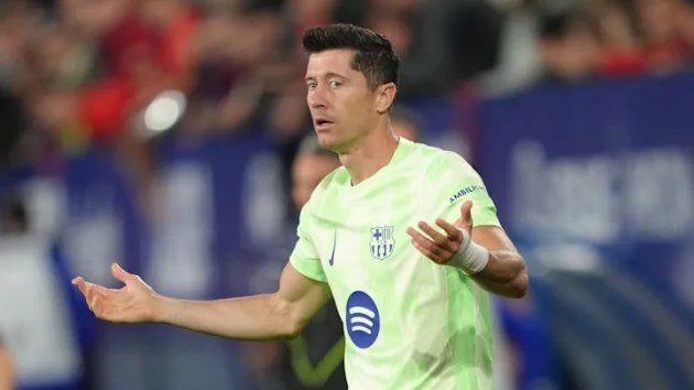 Sự Hiệu Quả Tuyệt Đối của Ante Budimir Đánh Bại Gã Khổng Lồ Barcelona