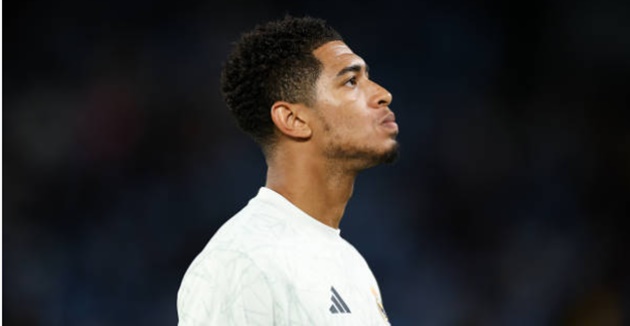 Bellingham loay hoay tìm chỗ đứng tại Real Madrid, đối mặt với thử thách từ Borussia Dortmund