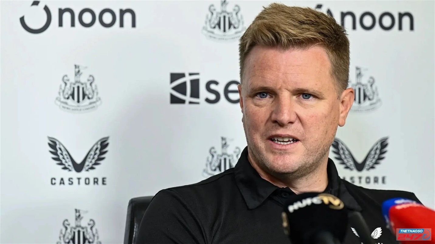 Huấn luyện viên của Newcastle United, ông Eddie Howe trong buổi phỏng vấn Huấn luyện viên của Newcastle United, ông Eddie Howe trong buổi phỏng vấn
