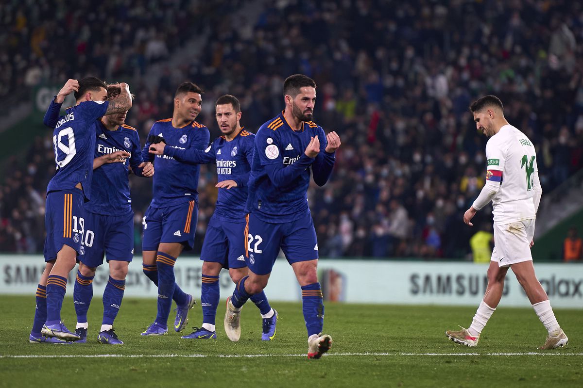 chỉ mất 7 phút, Real Madrid đã có liên tiếp hai bàn thắng