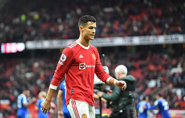 Ronaldo đang rất muốn thi đấu tại C1 mùa giải sang năm Ronaldo đang rất muốn thi đấu tại C1 mùa giải sang năm