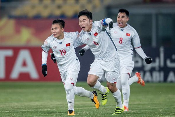 Bàn thắng vào lưới Hàn Quốc của Quang Hải