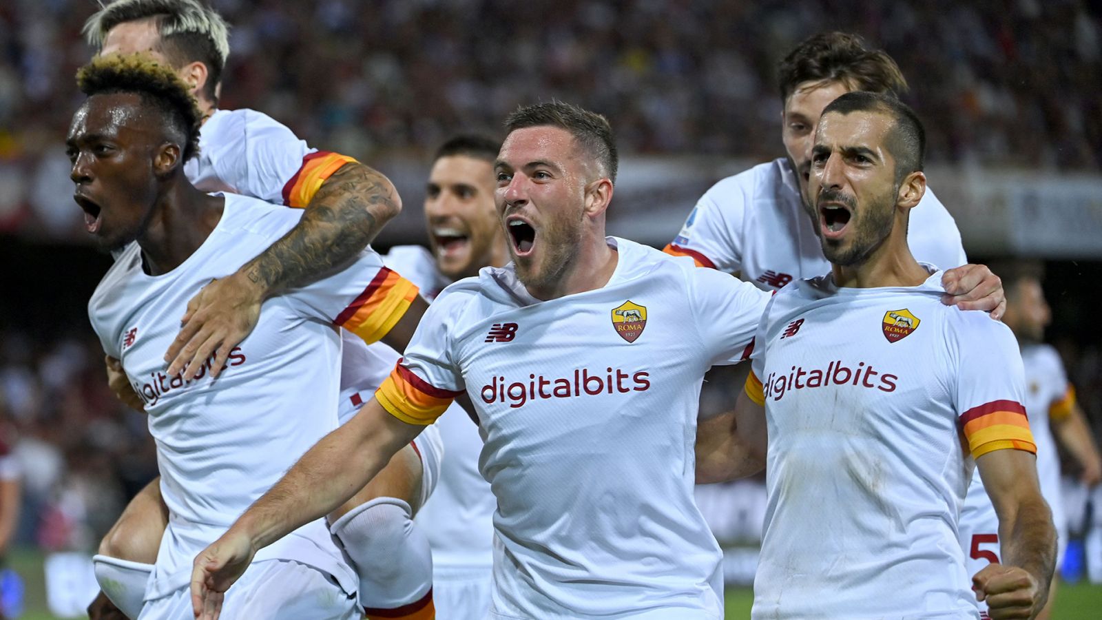 Salernitana 0-4 Roma: Tammy Abraham tiếp tục sáng