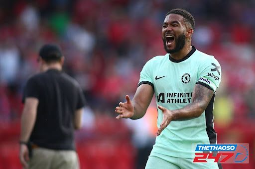 Đẳng cấp là điểu khỏi phải bàn ở Reece James
