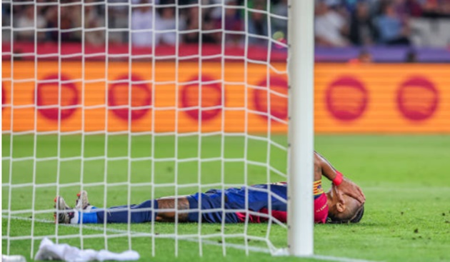 Barcelona tiếp tục chuỗi chiến thắng tại La Liga, Kounde tỏa sáng