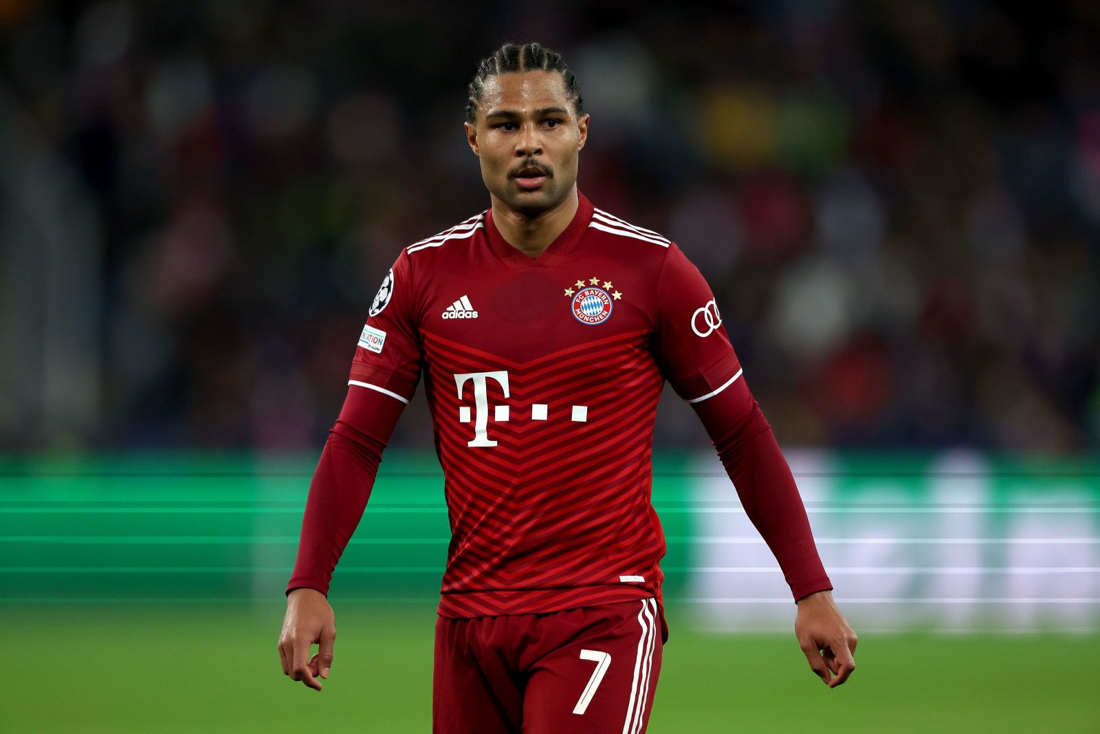 David Alaba khuyên Real Madrid chiêu mộ Serge Gnabry