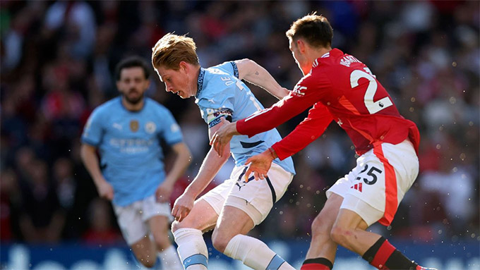 De Bruyne: Vết nứt trong bức tranh hoàn hảo của Man City?