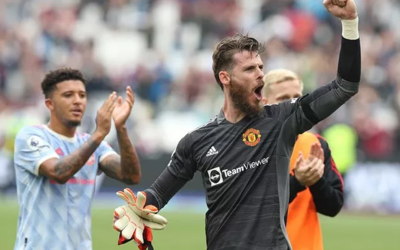 David de Gea cản phạt đền thành công