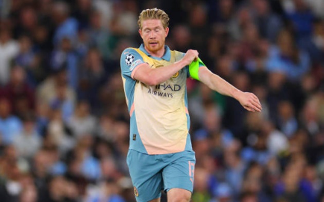 De Bruyne trở lại Tia hy vọng cho Manchester City trong cơn khủng hoảng nhân sự