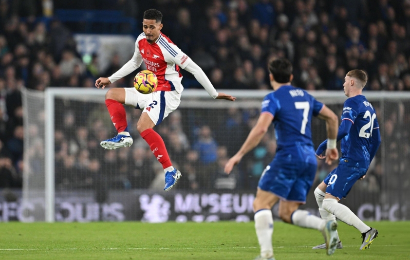 HLV Arteta bùng nổ vì cơ hội bị phung phí khiến Arsenal mất chiến thắng trước Chelsea