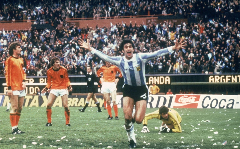 Huyền thoại Kempes: Đội tuyển Argentina của Messi cần thêm một danh hiệu World Cup nữa để trở thành vĩ đại nhất