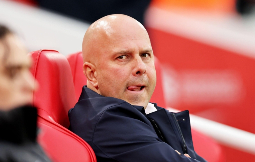 Chiến thắng tại Anfield và Cú ăn mừng đặc biệt của Liverpool sau thất bại của Arsenal và Man City