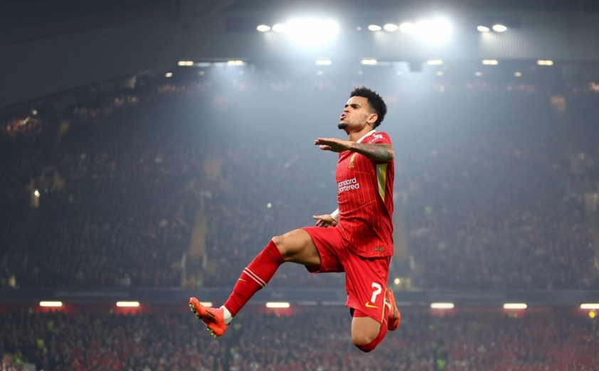 Liverpool Đánh Bại Leverkusen 4-0 để Tiến Vào Vòng Sau của Champions League