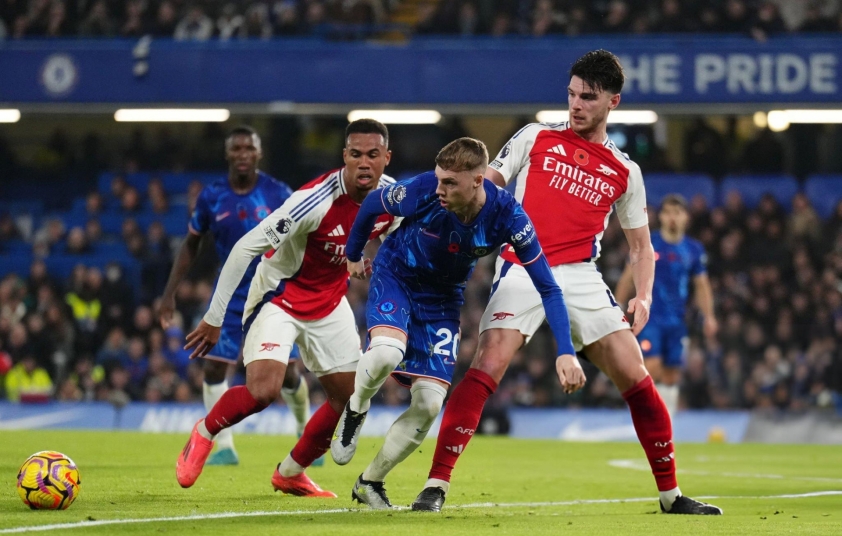Arsenal Duy Trì Bất Bại Trước 