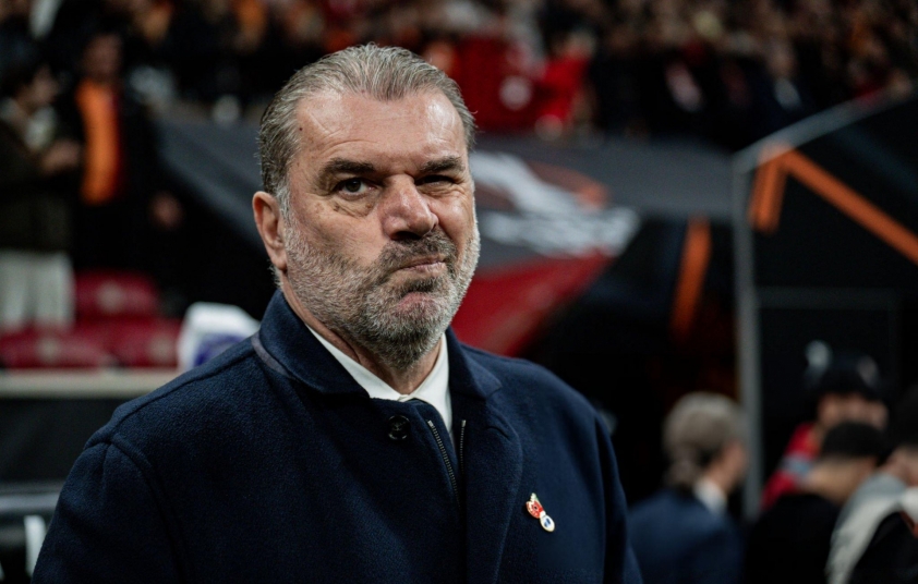 Tottenham trả giá đắt cho màn trình diễn tệ hại ở hiệp một trước Galatasaray