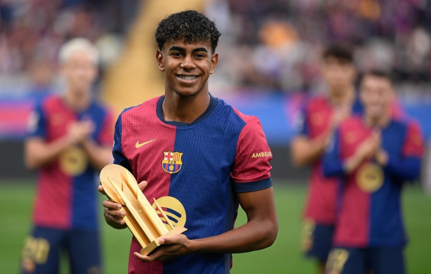 Lamine Yamal Thần đồng tỏa sáng, át vía hàng công 