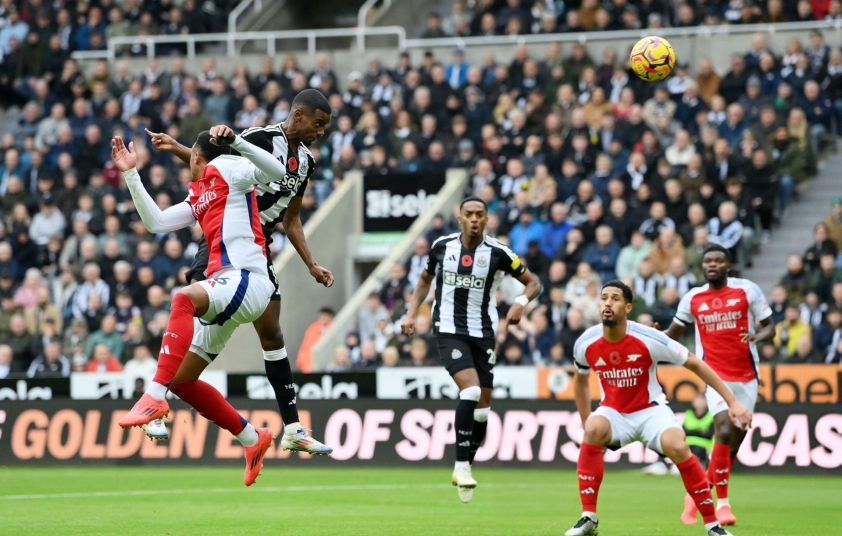 Arsenal thất thủ thảm hại trên sân Newcastle, Arteta vô cùng thất vọng