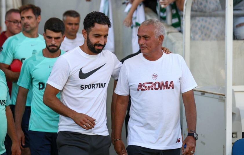 Amorim lấy lòng các cầu thủ Man Utd với sự tự tin theo phong cách Mourinho